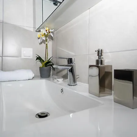Apartment Maisonette Near Center Maisonette *